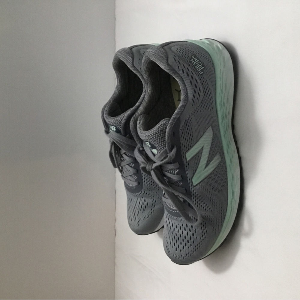 NEW BALANCE sneakers - Picture 8 of 15